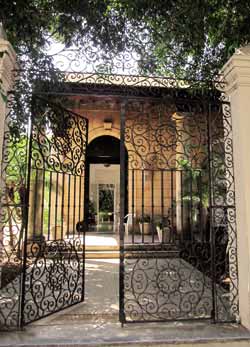 Image result for Centro de Estudios Martianos