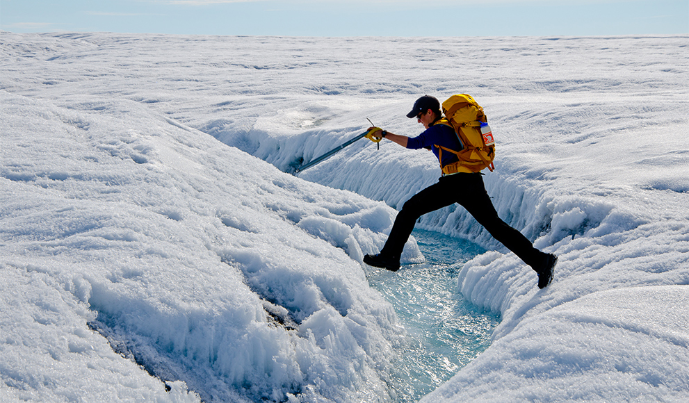 Glacier hopping alumna Laura Stevens ’11