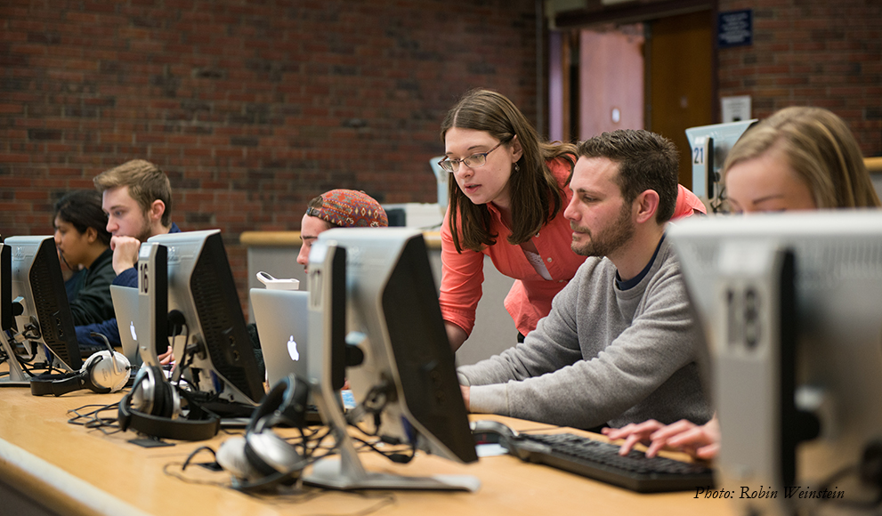 Annie Swafford '06 works with her students at SUNY New Paltz