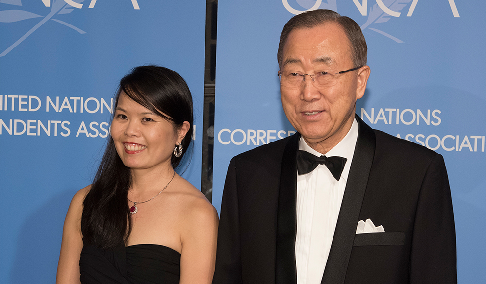 Amy Yee '96 with Ban Ki Moon at UNCA Awards