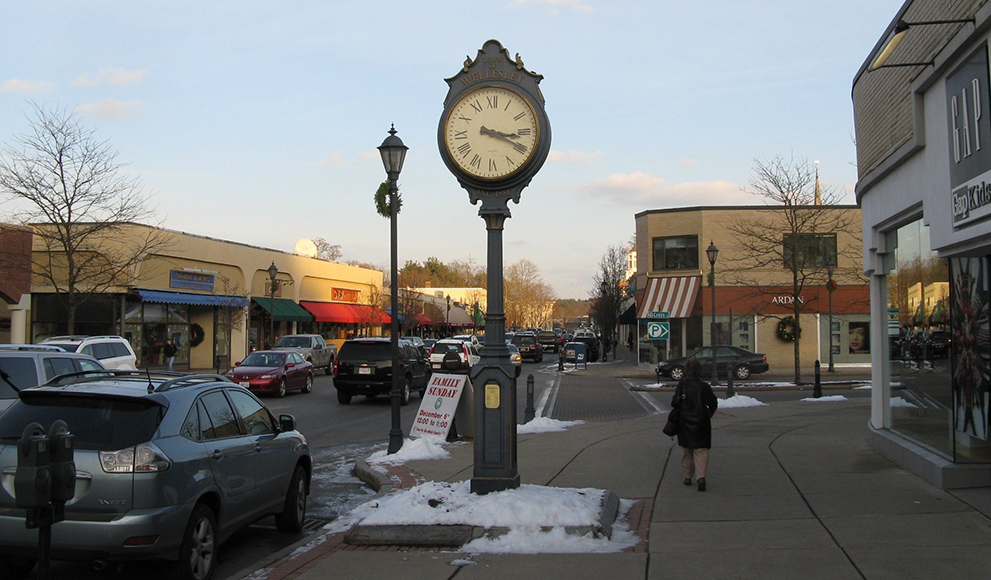 An image of Wellesley Town Center