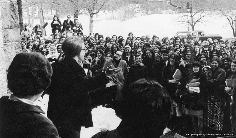 Hillary Rodham speaking at rally at Wellesley College