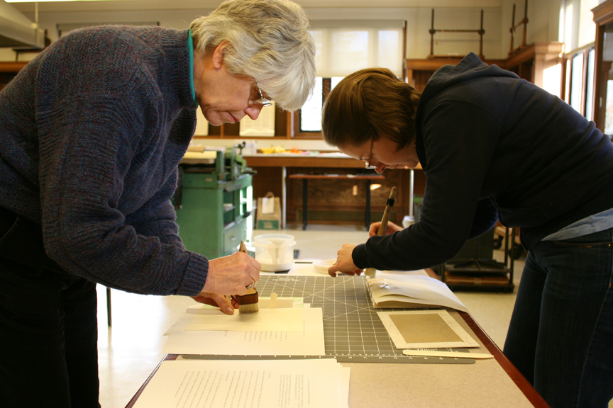 Photograph of participants in Book Arts Workshop working in Book Arts Lab