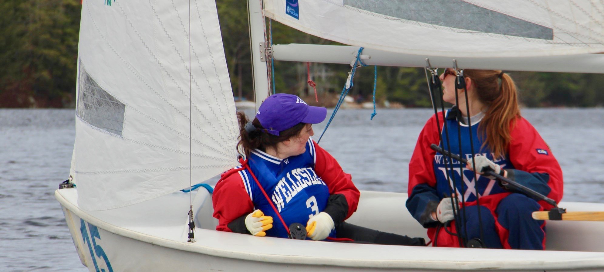 wellesley students sailing