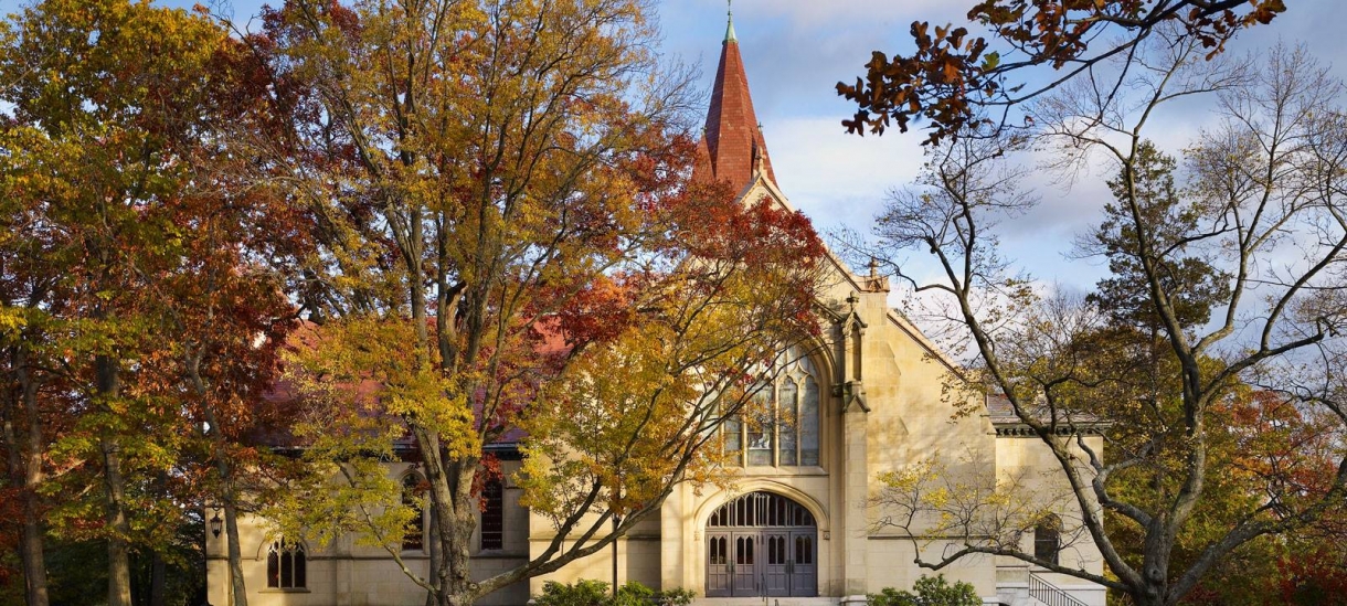 The houghton Chapel at Wellesley College in autumn 