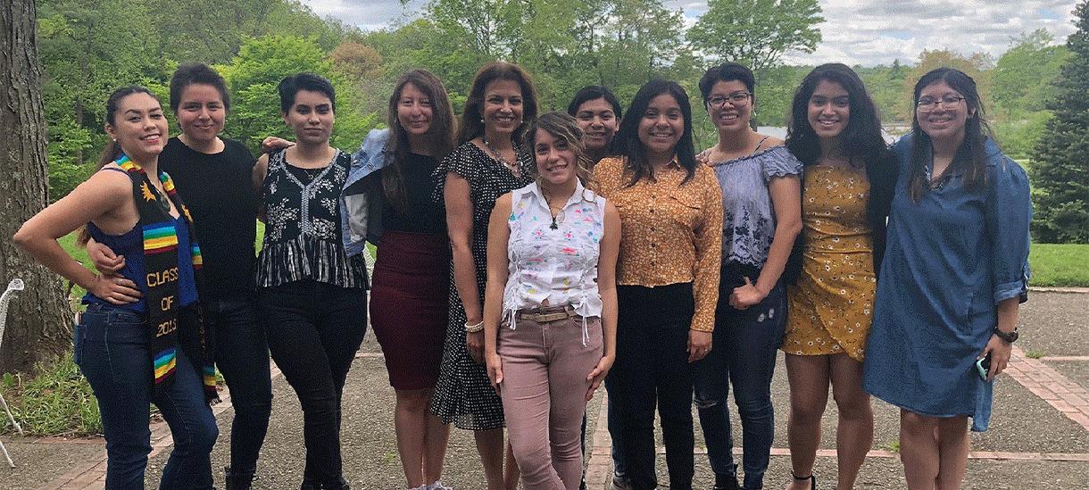 Latinx students standing together