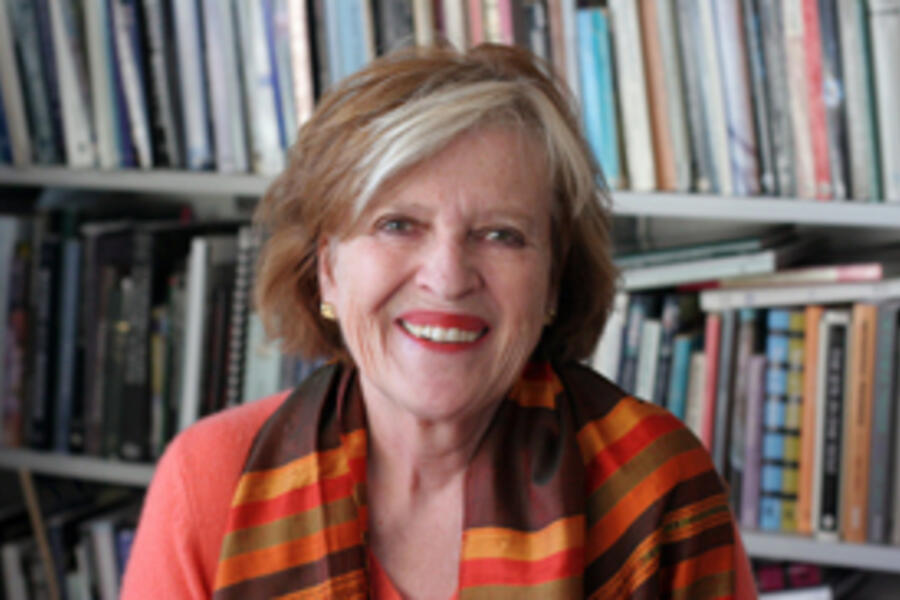 Hollis Clayson ’68