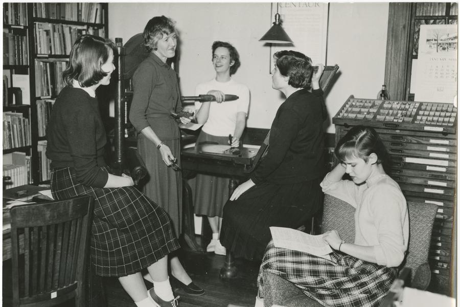 Hannah French and some of her students at Wellesley College in 1955