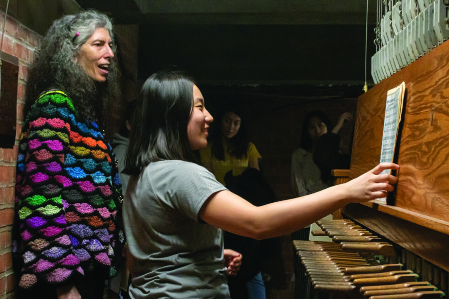 people playing the carillon
