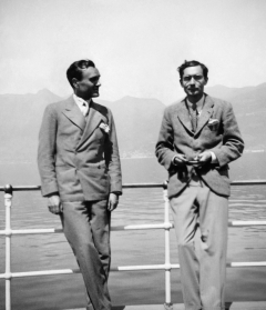 Philip Johnson and Alfred Barr, Lake Maggiore, Switzerland, April 1933.  © The Museum of Modern Art/Licensed by SCALA/Art Resource, New York