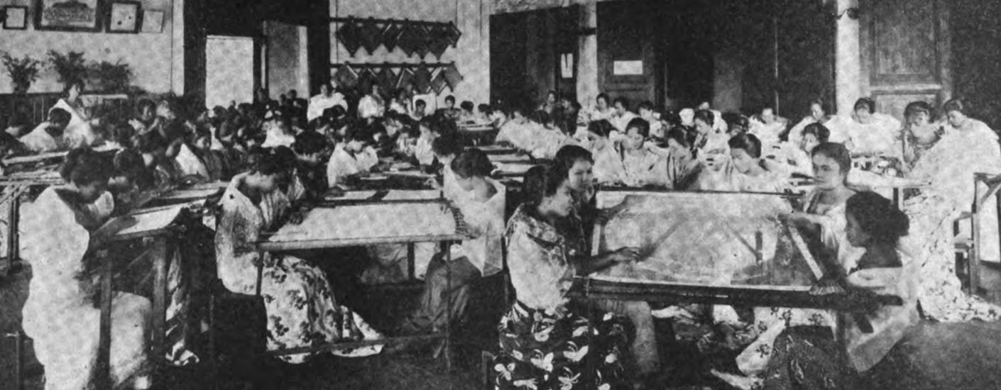 The embroidery room of the School of Household Industries, 1916.