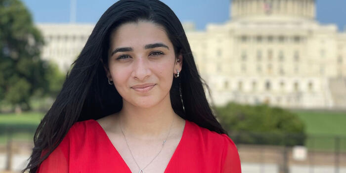 portrait of Eshika Kaul ’23