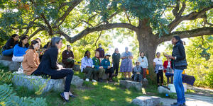 Courtney Streett ’09 gave a tour of the Edible Ecosystem Teaching Garden