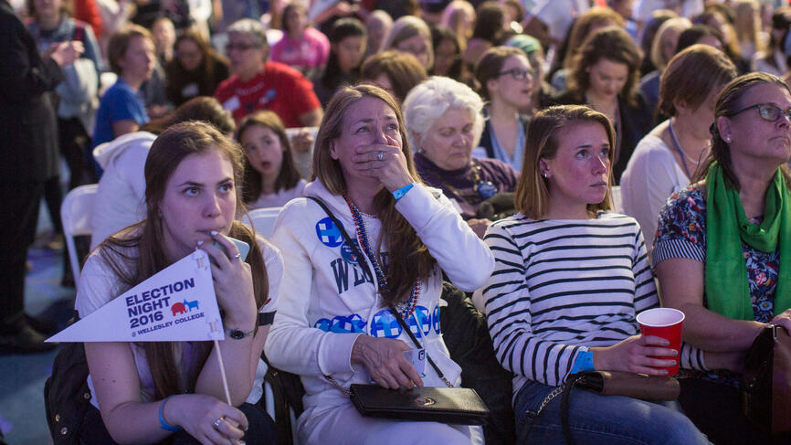 guests respond to late race results