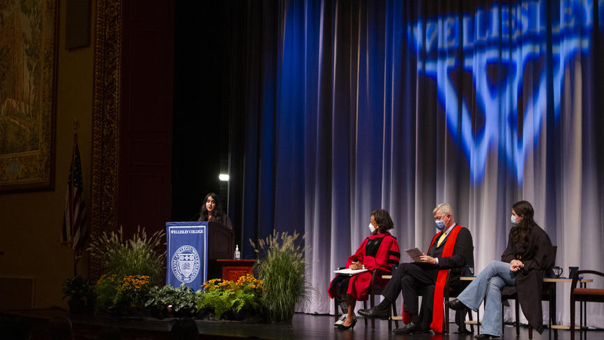 Chief Justice Nuzaina Faisal Khan ’23 speaks at convocation