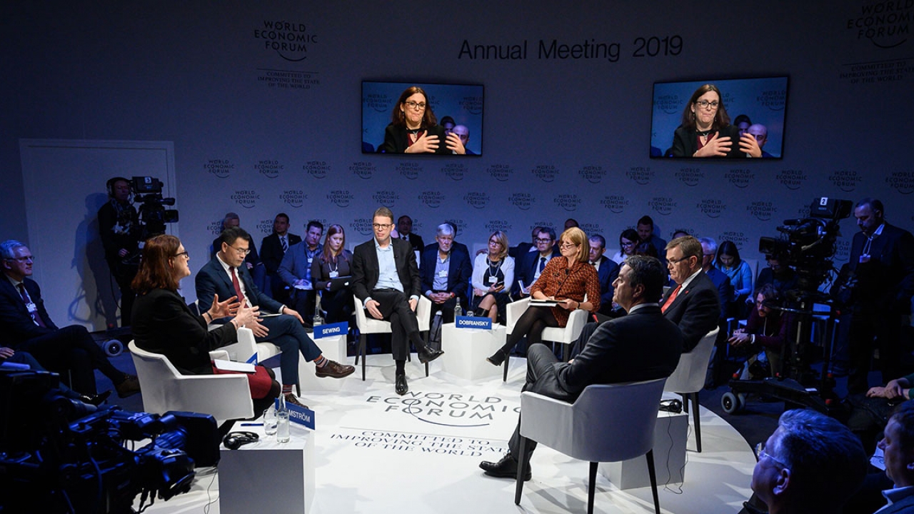 officials at a session at the economic forum in Davos.