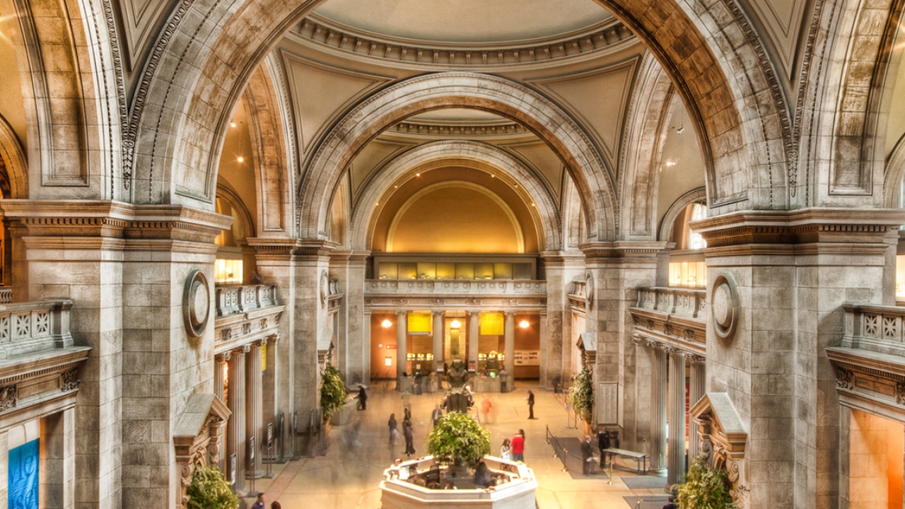 Main lobby of the Metropolitan Museum of Art