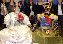 ARTH 338 visits Frida Kahlo show